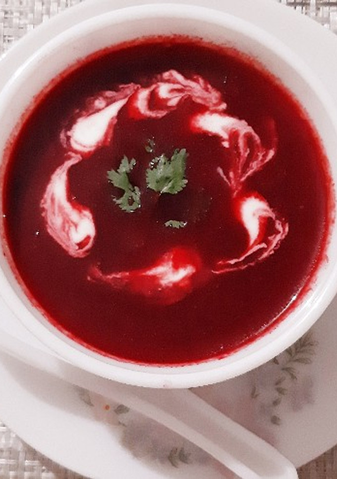 A picture of Beetroot Soup.