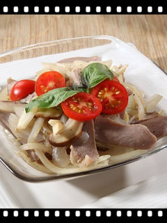 下酒菜-芹菜炒鴕鳥胗 的食譜成品照片