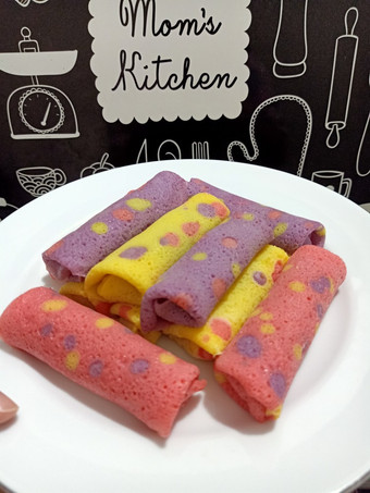 Bagaimana Menyiapkan Dadar gulung polkadot Enak Dan Mudah