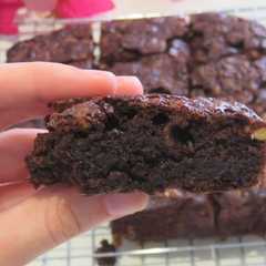 Una foto de Brownie con nueces