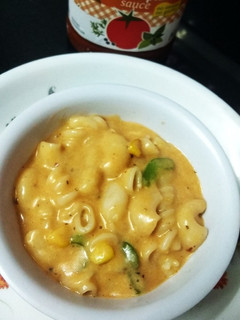 पास्ता (pasta recipe in Hindi) रेसिपी मुख्य फोटो