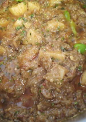 A picture of Alu Bengan ki Sabzi.
