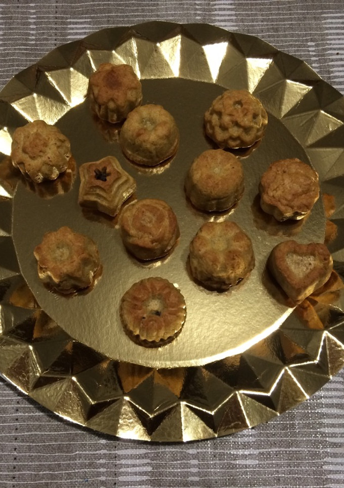 Una foto de Caprichos preñados de avellana y chocolate