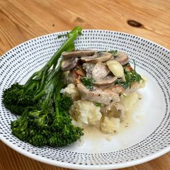 A picture of Pork Chops with Mushroom Sauce.