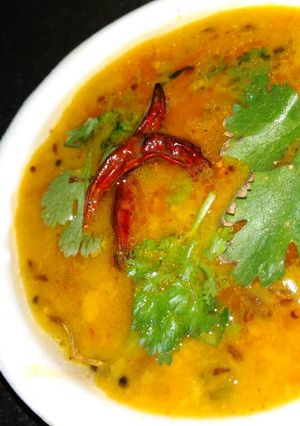 A picture of Dhaba style dal tadka.