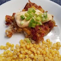 A picture of Cheeseburger Tater Tot Casserole.