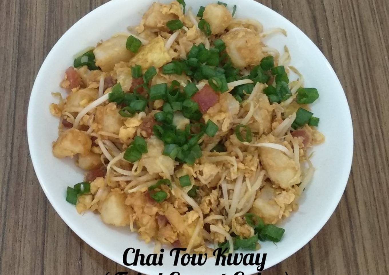 Chai Tow Kway (Fried Carrot Cake)
