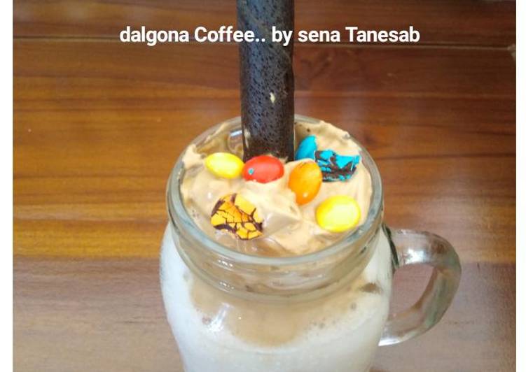 Cara Memasak 2 Dalgona Coffee Praktis Yang Nikmat