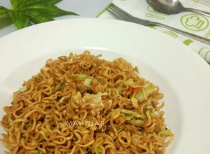 Foto resep Mie Goreng Kol Telor