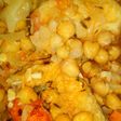 Merluza estofada con garbanzos