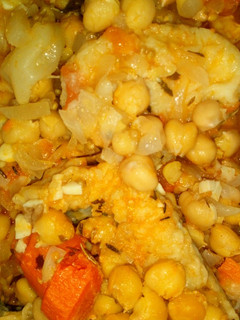Una foto de Merluza estofada con garbanzos