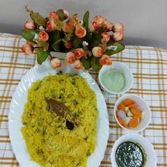 A picture of Matar pulao.