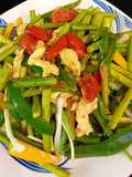 Măng tây, ớt chuông xào ức gà