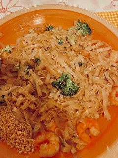 Una foto de Fideos de arroz al estilo Thai