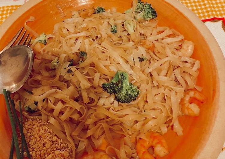 Fideos de arroz al estilo Thai