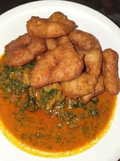 A picture of Funkasau with groundnut soup.