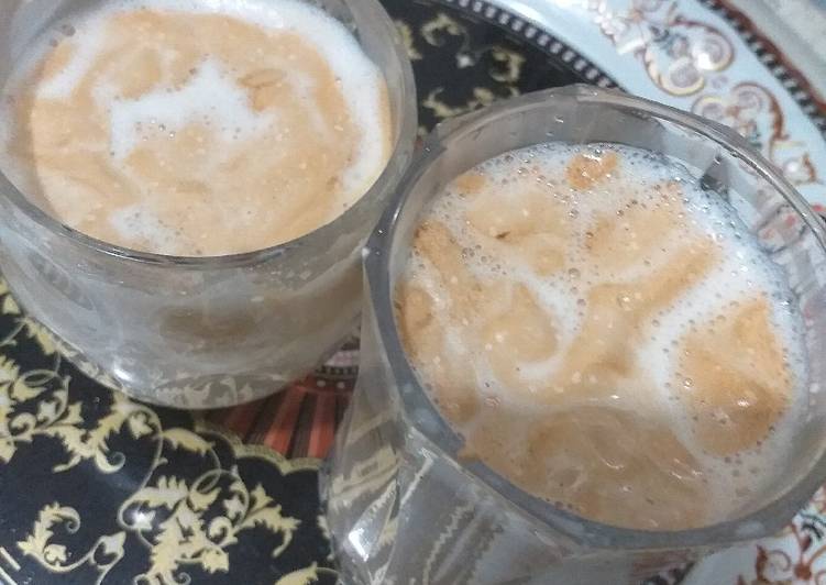 Recipe of Perfect Home made cappuccino