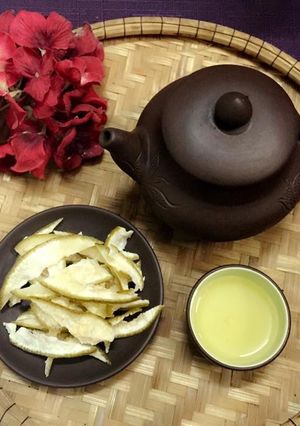 Hình của món Mứt vỏ bưởi sấy.