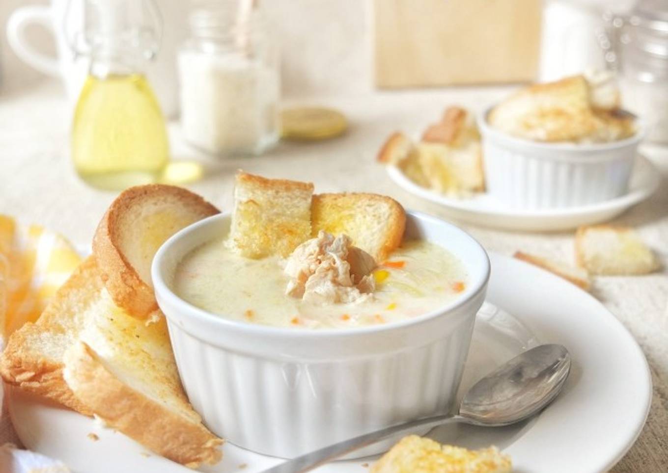 Chicken Soup KFC & Toast Bread