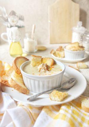 Foto resep Chicken Soup KFC & Toast Bread