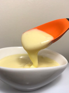 清甜· 蛋黄酱(椰子油 、0⃣️卡糖、葡萄果醋 & 蛋黄加热法) 的食譜成品照片