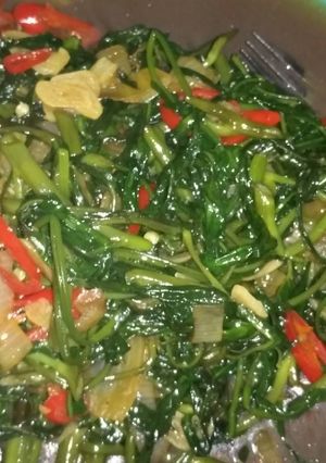 Foto resep Tumis Kangkung Idola