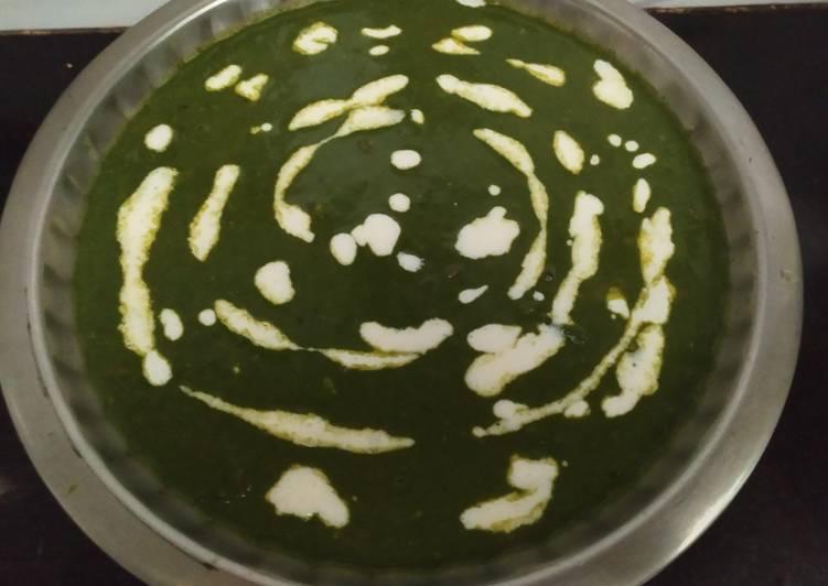 Restaurant style Palak paneer