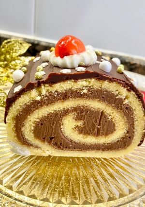 Una foto de Brazo de gitano relleno con queso mascarpone y Nutella