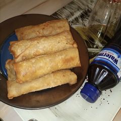 A picture of Spring roll.