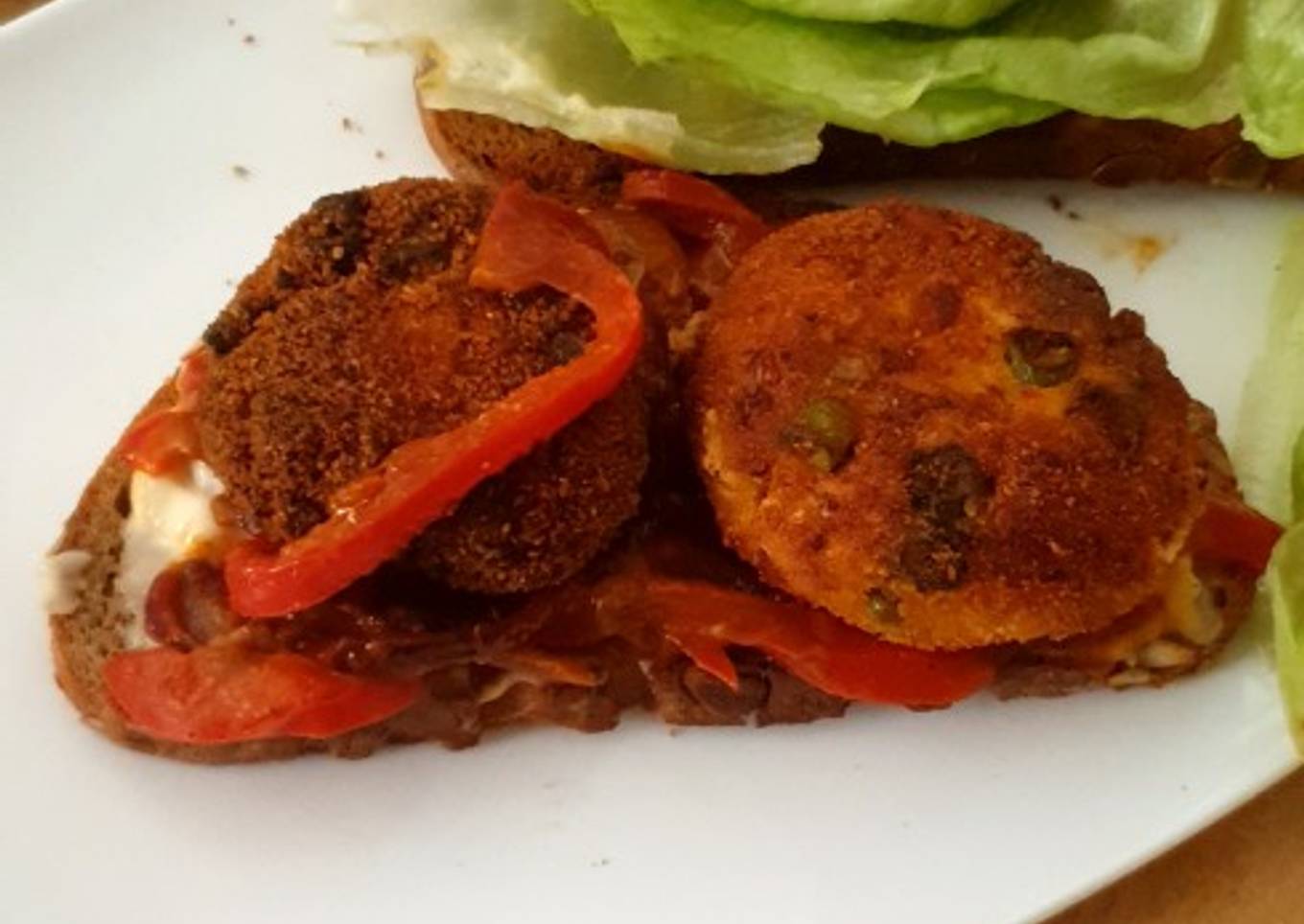 Juicy chicken burger