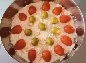Foto principal de Ensaladilla de cangrejo y atún