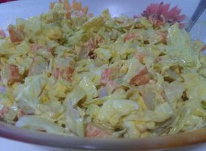 Foto principal de Ensalada rápida de bocas de mar con lechuga