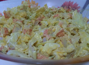 Foto principal de Ensalada rápida de bocas de mar con lechuga