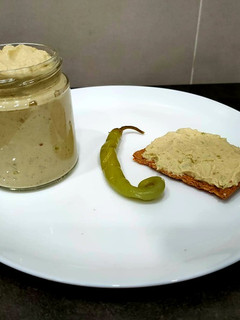 Una foto de Crema de piparras
