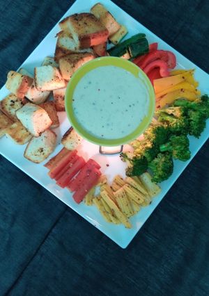 ચીઝ ફોનડીયુ(Cheese Fondue Recipe in Gujarati) રેસીપી મુખ્ય ફોટો