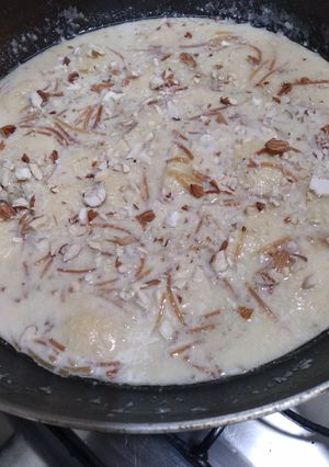 A picture of Ras malai pasta siwaiyan.