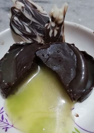A picture of Caramel chocolate.