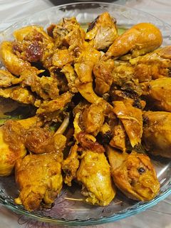 عکسی از دستور مرغ کره ای زعفرونی