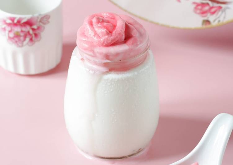 Resep Praktis Strawberry milk cream Bikin Nagih
