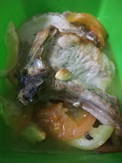 Una foto de Chuleta cerdo al horno con limón