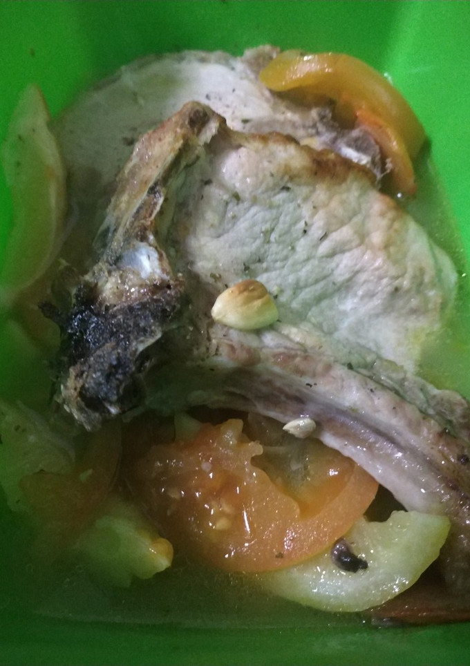 Una foto de Chuleta cerdo al horno con limón