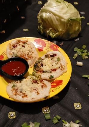 ચીઝ ઉત્તપમ(Cheese uttapam Recipe in Gujarati) રેસીપી મુખ્ય ફોટો