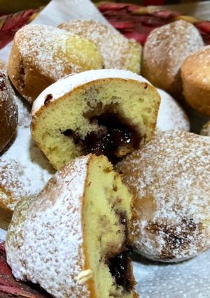 Una foto de Muffins con corazón de frutos rojos