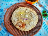 पारंपरिक - गुळाची पोळी / तिळ गूळ पोळी (Tilgul Poli Recipe In Marathi)