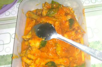 Cara Gampang Membuat Ceker  Woku Pedas yang Enak