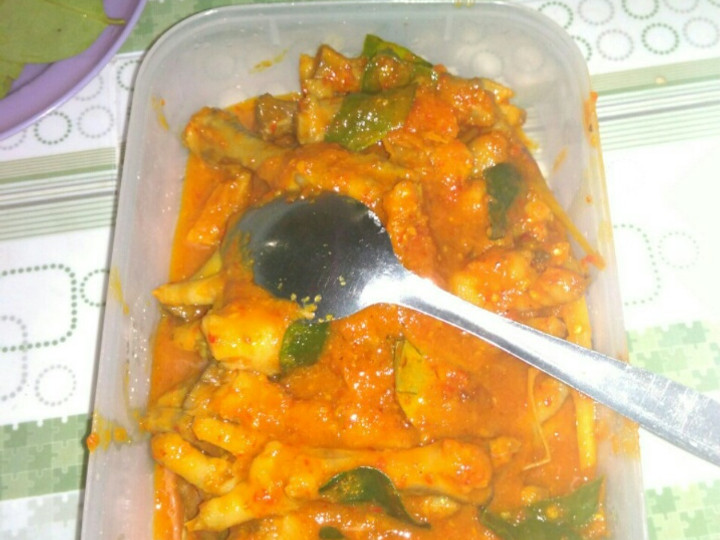 Cara Gampang Membuat Ceker  Woku Pedas yang Enak