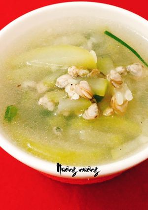 Hình của món Canh bầu nấu hến !.