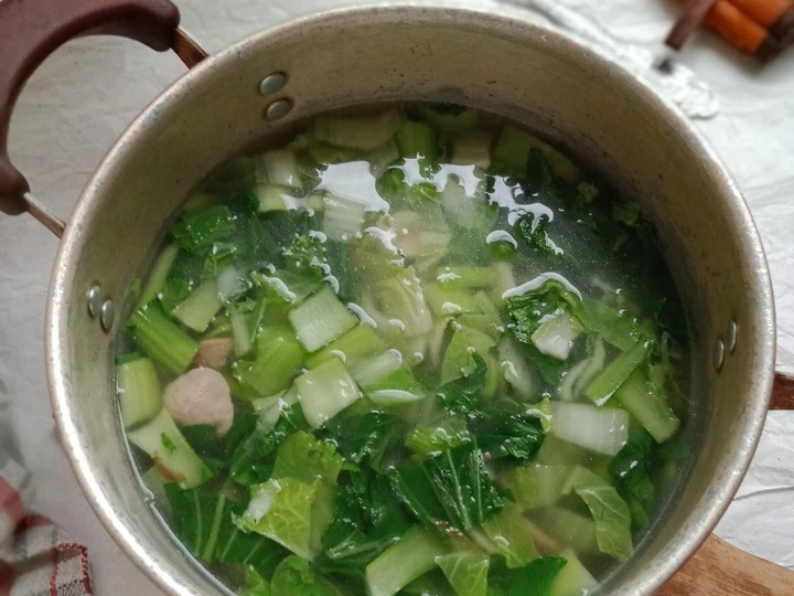 Easy Steps to Prepare Sop Sawi Pokcoy Bakso the Delicious So Delicious
