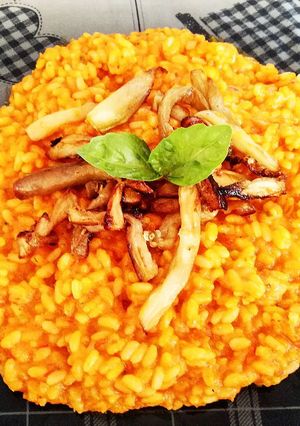 Foto di Risotto con Crema di Zucca e Melanzane fritte