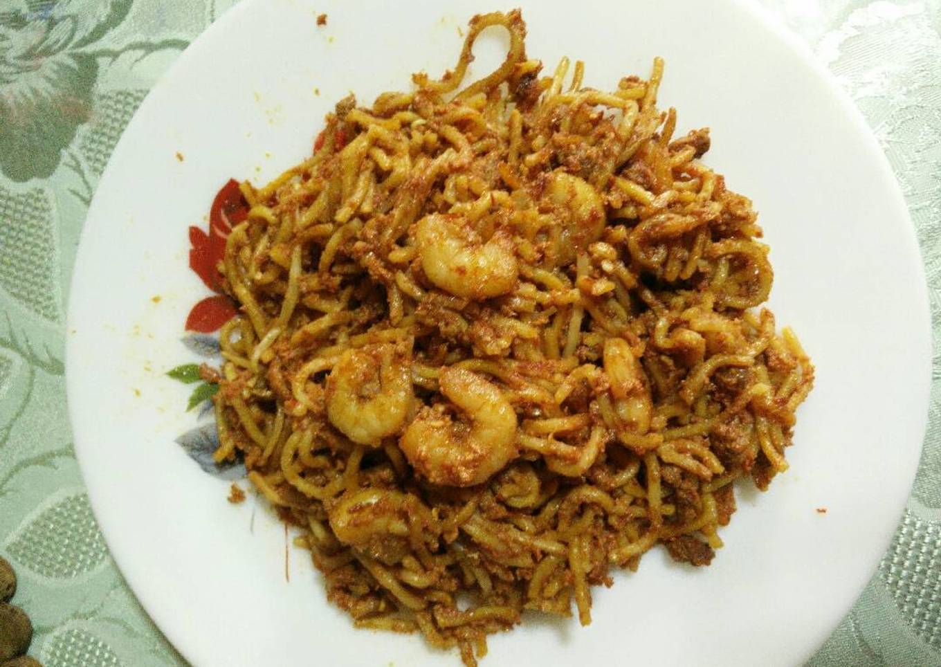 Mie goreng udang daging special